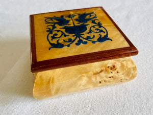 Bird-Eye Maple Intaglio Ring Box