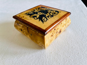 Bird-Eye Maple Intaglio Ring Box